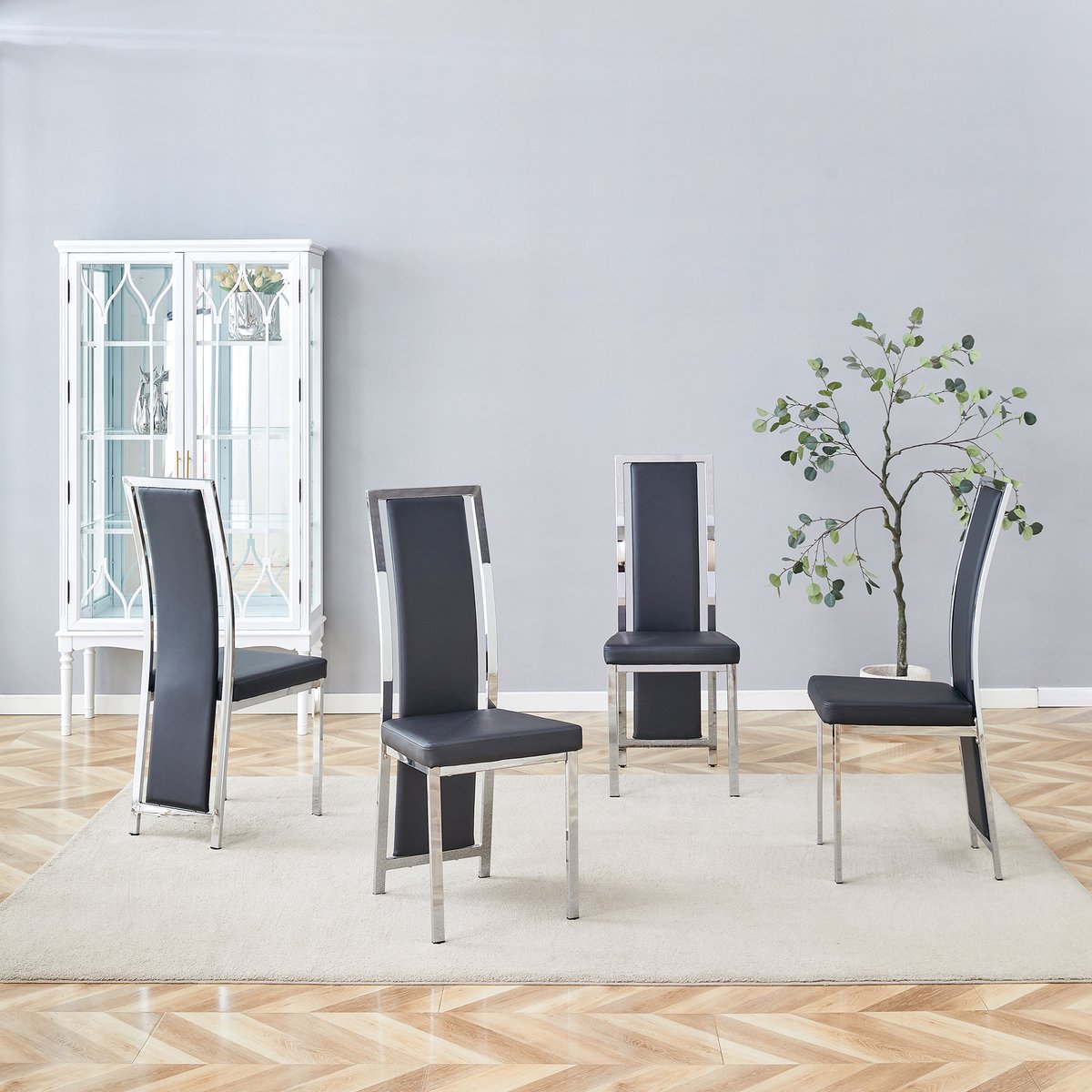 HAUSS SPOLE Eetkamerstoel – Set Van 4 – Hoge Rugleuning Met 6 Cm Vulling – Stabiel Met Antislip Glijders – Voor Eetkamer En Kantoor – Metaal En PU Zwart Zilver Zwart+Zilver
