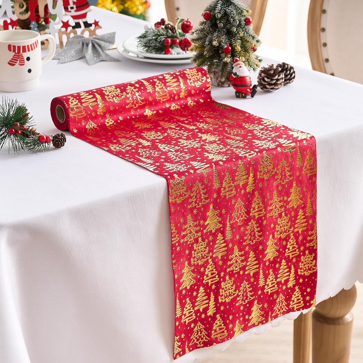 Tafelloper rol 28 x 275 cm rood met gouden glitter kerstmotief