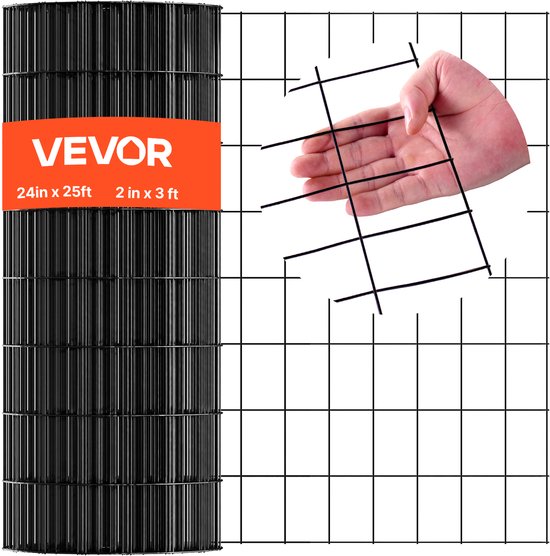 Rouleau de grillage noir VEVOR, 61 cm x 7,62 m, maille 5 x 7,5 cm, avec une main tenant le grillage.