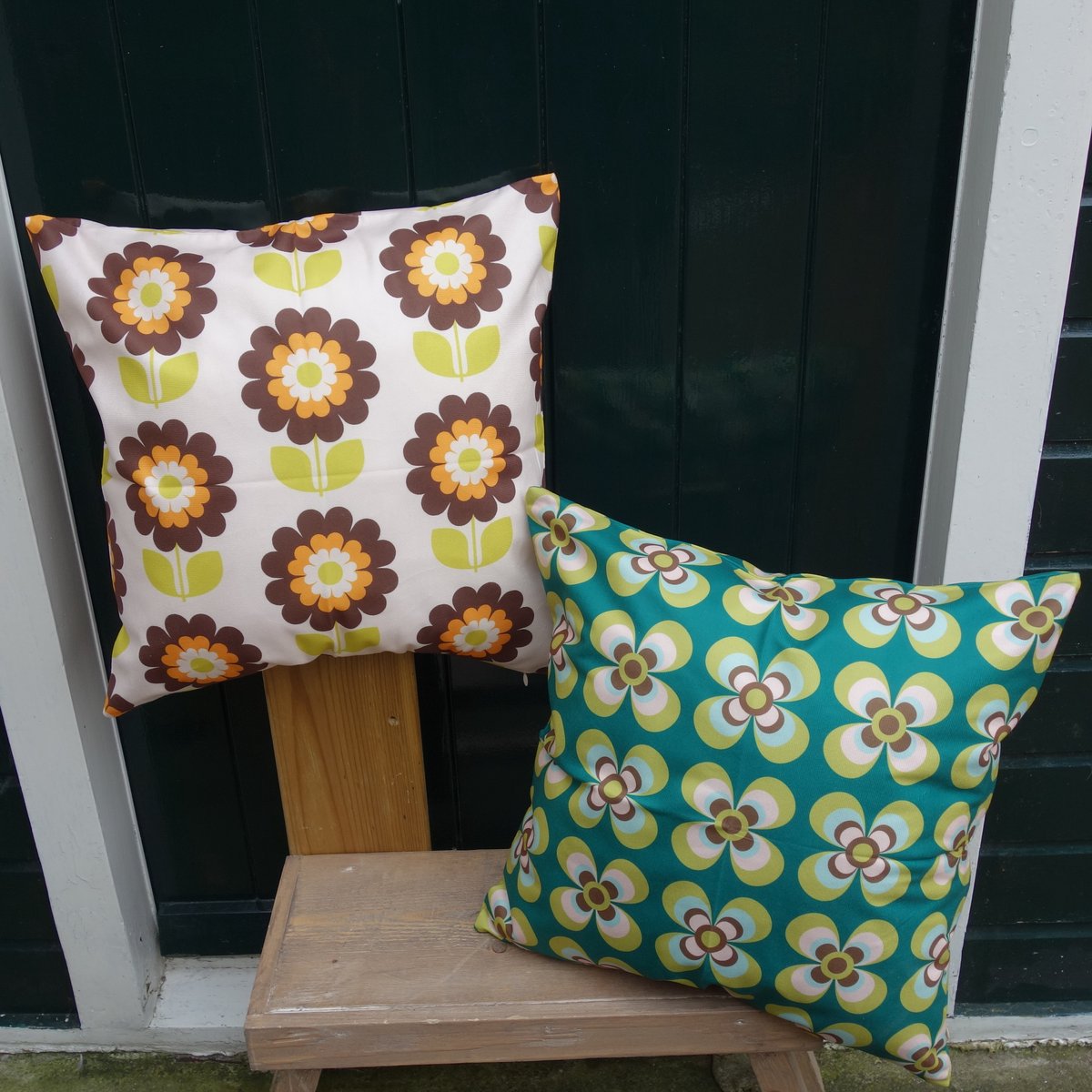 Kussenhoezen - Retro Seventies Vintage stijl kussenhoes set van 2 formaat 45 x 45 cm - Exclusief binnenkussen