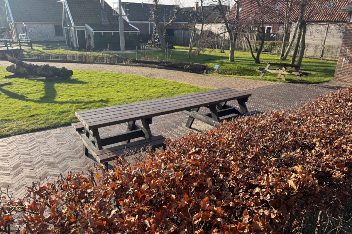 Rockwood® Picknicktafel Rolstoel - Zwaar Kunststof - Quartz Brown 3.60m