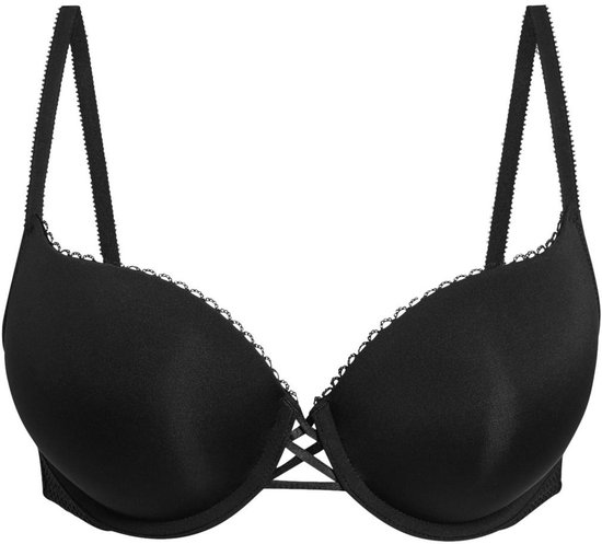 Zwarte push-up beha met kanten randjes en bandjes detail.