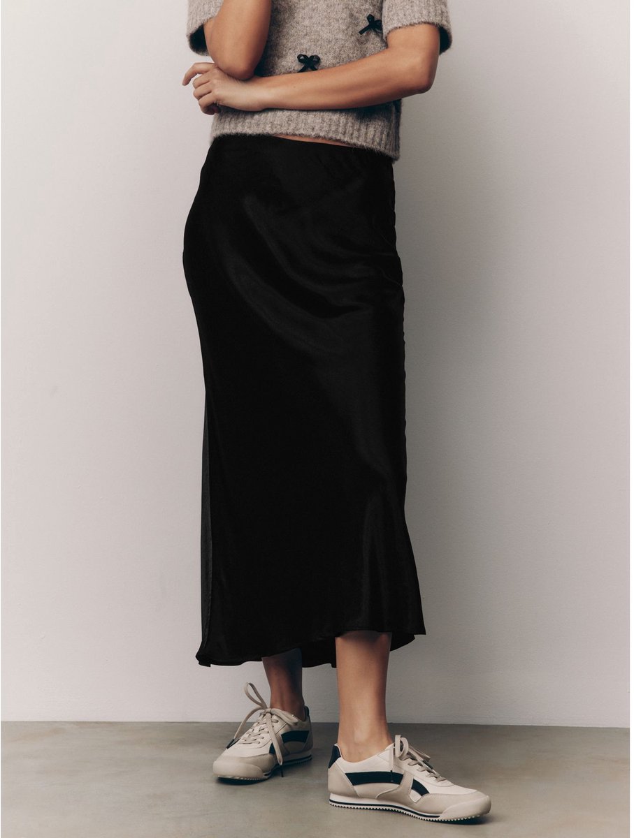 Next Satijnen midirok