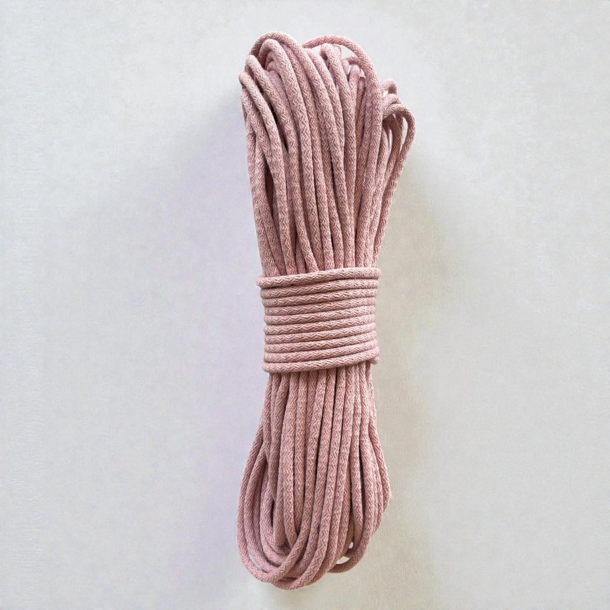 Cafuné Gevlochten Naaikoord - Oud Roze-Tress Koord- Manden Touw-6-7mm-50mt-1kg- Opbergmand-Mand-Hoed-Kleed-Naaien-Naaimachine
