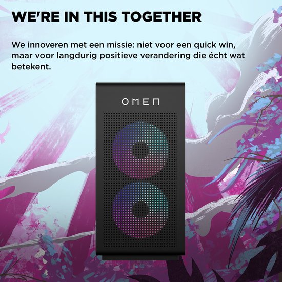Zwarte OMEN desktop computer met RGB ventilatoren, geplaatst tegen een abstracte achtergrond.