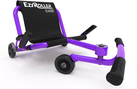 Paarse EzyRoller Classic skelter met zwart zitvlak, op een witte achtergrond.