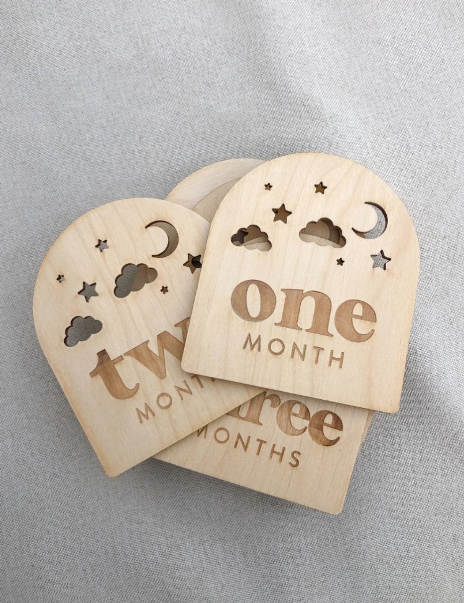Maandelijkse Baby Mijlpaal Schijfjes Maan, Sterren en Wolken – Houten Baby Milestone Kaarten – Baby Fotoprops – Origineel Kraamcadeau – Newborn Fotoshoot Accessoires