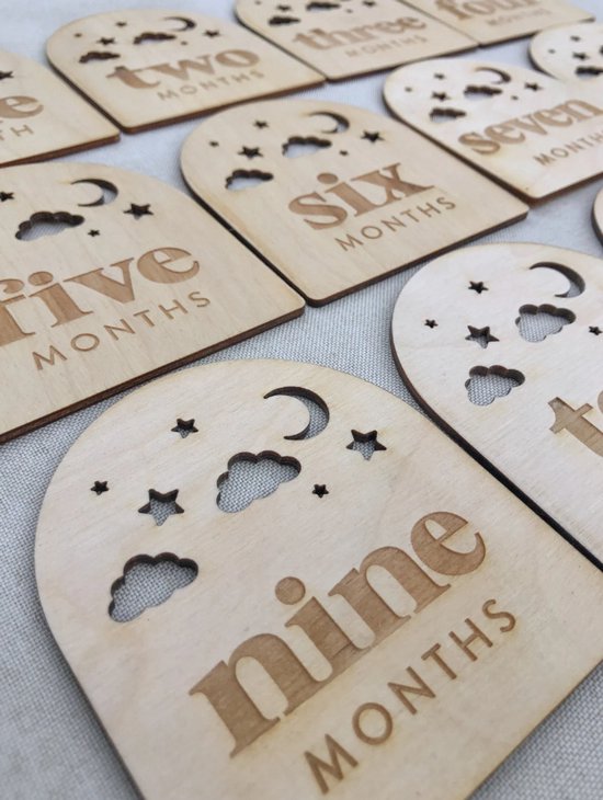Maandelijkse Baby Mijlpaal Schijfjes Maan, Sterren en Wolken - Houten Baby Milestone Kaarten - Baby Fotoprops - Origineel Kraamcadeau - Newborn Fotoshoot Accessoires van Merkloos — afbeelding 3