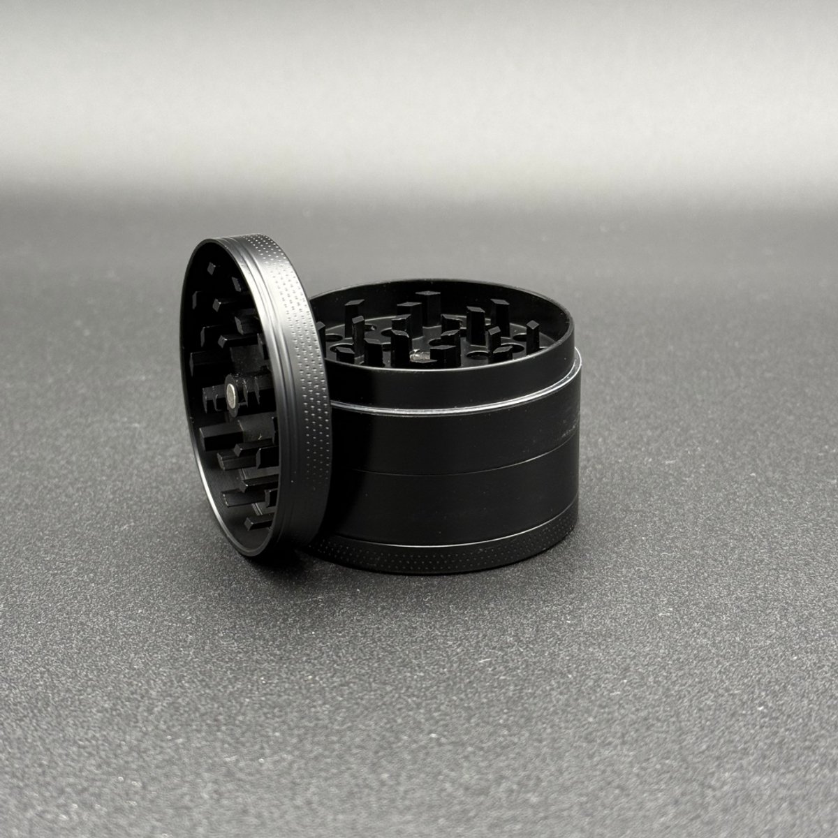 50mm Precisie Kruidenmolen - zinklegering - Grinder - zwart