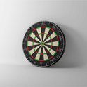 Klassiek dartbord met zwarte en beige segmenten, op een lichte achtergrond.