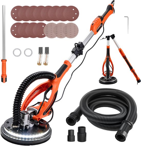 Oranje schuurmachine met lange steel, stofzuigerslang, 15 schuurschijven en accessoires op witte achtergrond.