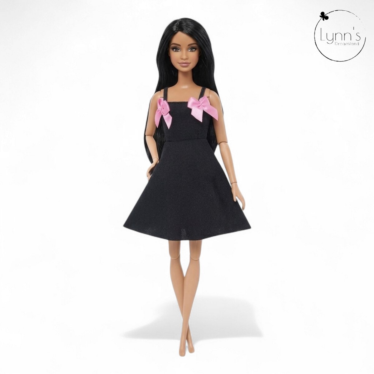 Lynn's poppenkleertjes - Set 'Riley - Geschikt voor modepop - Set van 6 outfits - Jurk, broek, rok, topje, trui, jas - In cadeauzakje — afbeelding 6