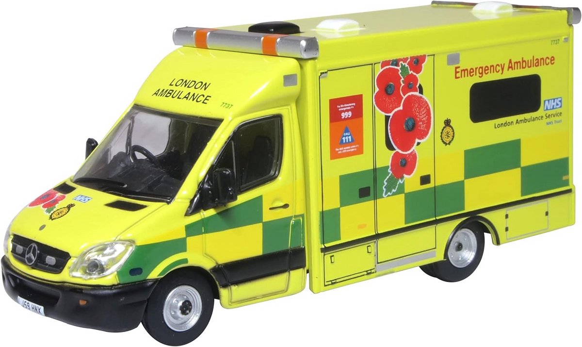 Collectie Modelvoertuig Ambulance op Schaal 1:76