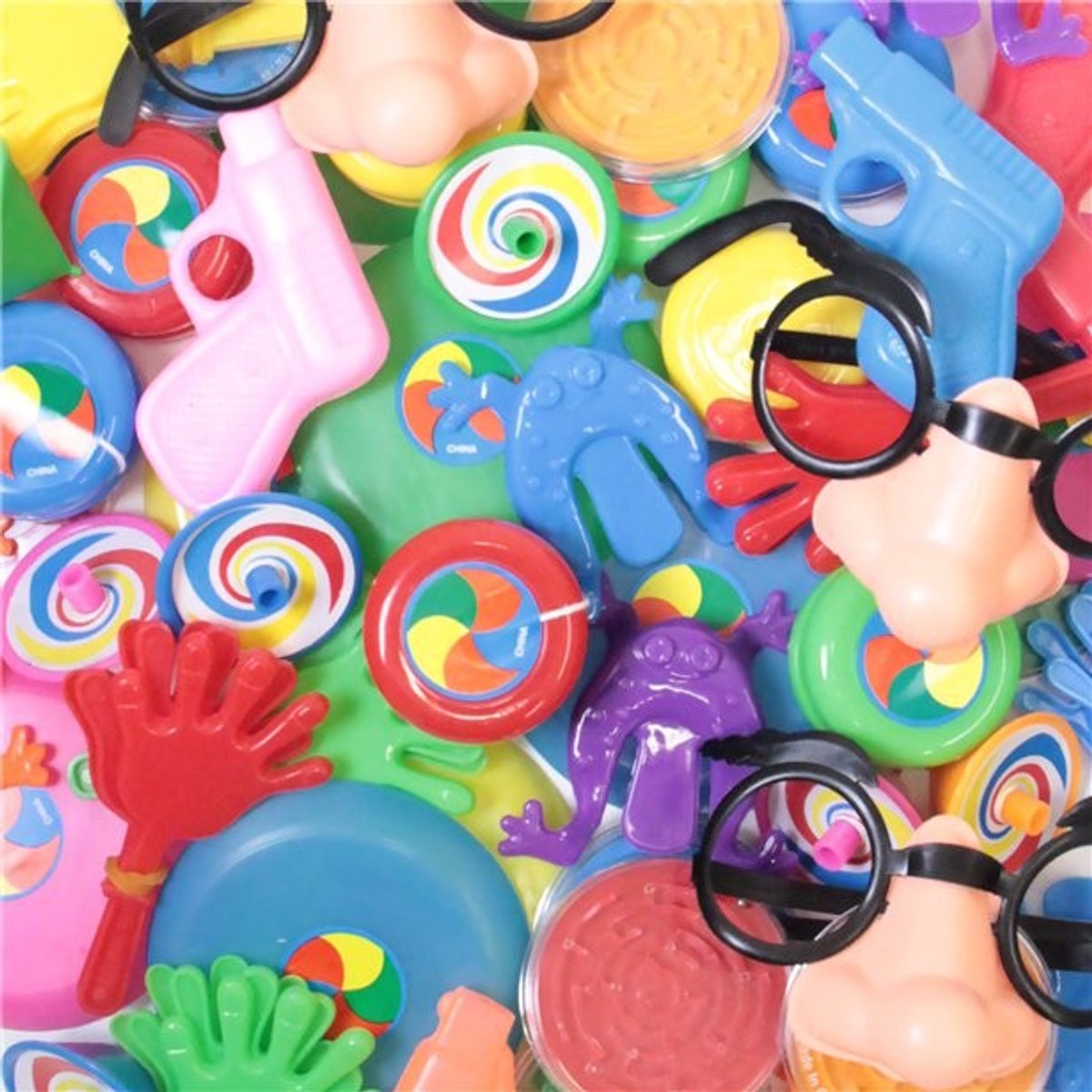 UNIQUE - 64 kleine cadeautjes voor pinata