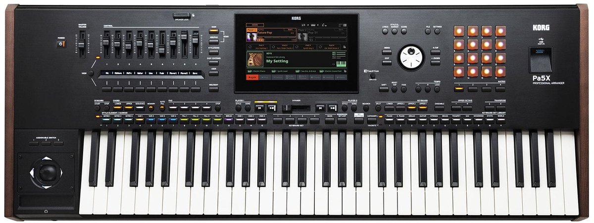Korg Pa5X 61 Arranger Keyboard met Aftertouch, EDS-XP Sound Engine en 8 inch Touchscreen
