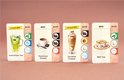Vier kaarten met recepten voor koffiedrankjes: Iced Green Tea, Espresso Doppio, Caramel Frappe en Milk Tea.