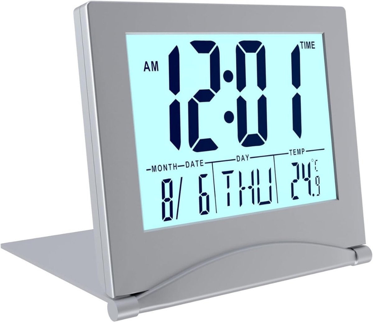 Quvo® Dementieklok – Digitale Klok met Alarmfunctie – Kalenderklok met Digitale Wekker - Met Datum en Temperatuurmeter - Zilver-9cm x 4cm x 8cm