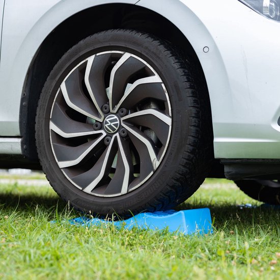 EveBase® Oprijblokken - Set van 2 - Voor Stabiel en Waterpas Positioneren - Profielgevormd Oppervlak - 3 Niveau's - Maximale Aslast van 5 ton - Geschikt voor Auto, Camper, Caravan, Aanhangwagen en Trailer van Evebase — afbeelding 5
