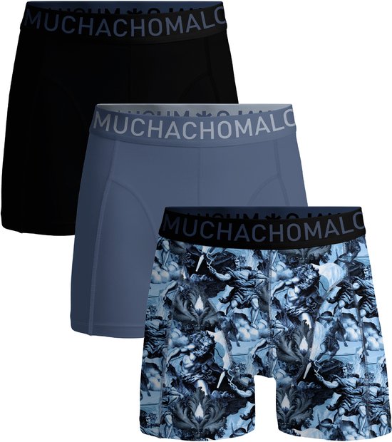Drie Muchachomalo boxershorts: zwart, blauw en met een blauw-witte print.