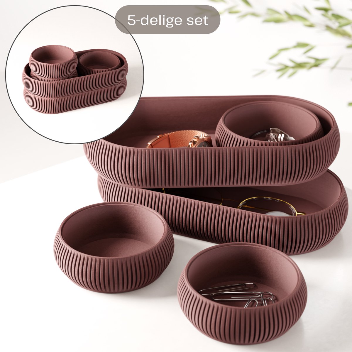 Fleuriek - Luxe catch-all trays set 5-delig - Multifunctionele opbergset voor paperclips, elastiekje, make-up en sleutels - Stapelbare organizers - Rood