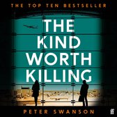 Boekcover met de titel 'The Kind Worth Killing'. Een silhouet van een man en vrouw staan voor een groot raam met uitzicht op een vliegveld.