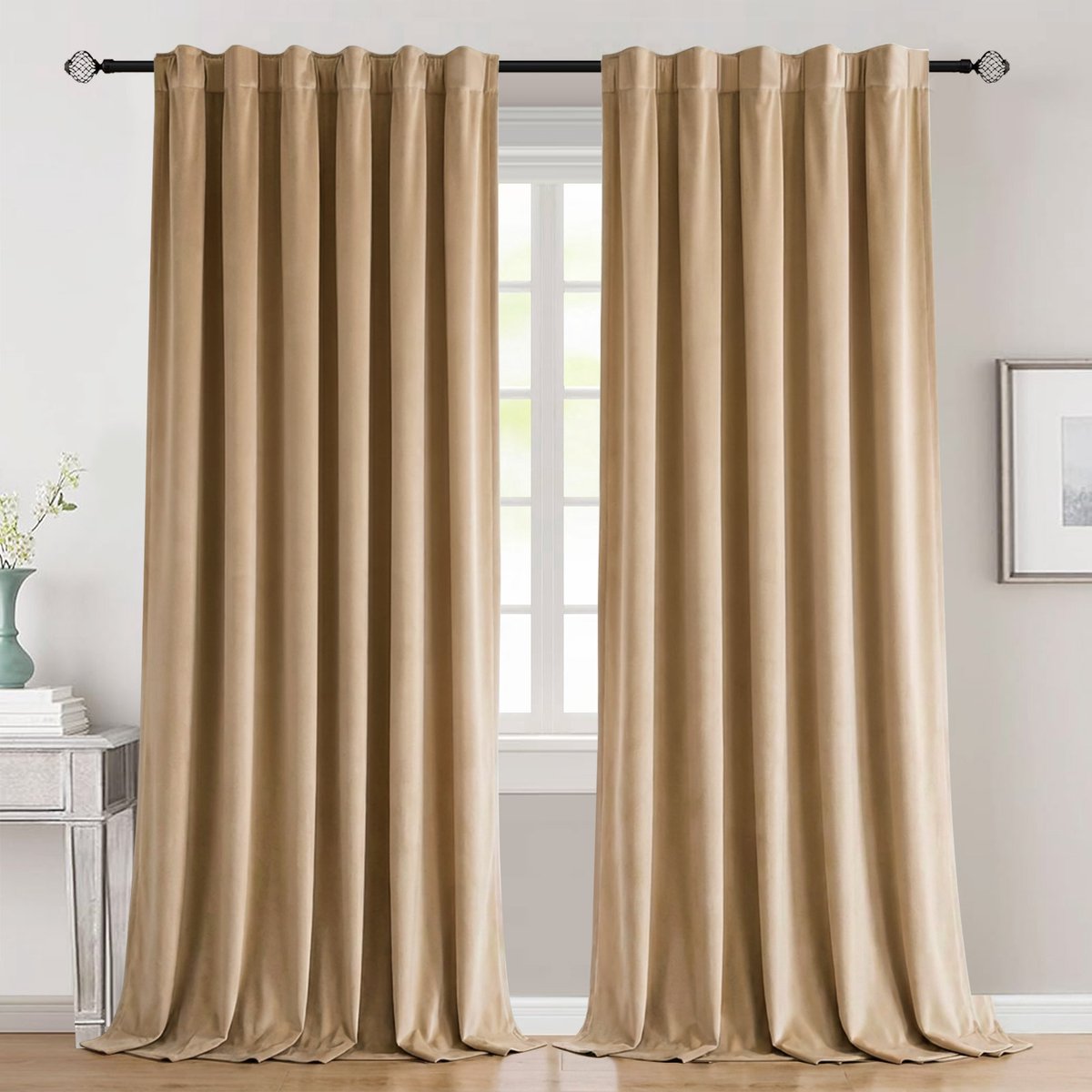 Qelus 2 Stuks Luxe Gevoerde Velours Gordijnen - 260gsm - Verduisterend & Isolerend - Multifunctionele Plooiband - Met Grijze Achterzijde - voor Slaapkamer en Woonkamer - 132x274cm - Amber
