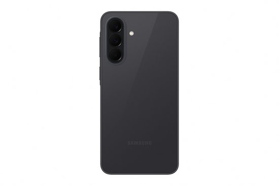 Achterkant van een zwarte Samsung smartphone met drievoudige camera.