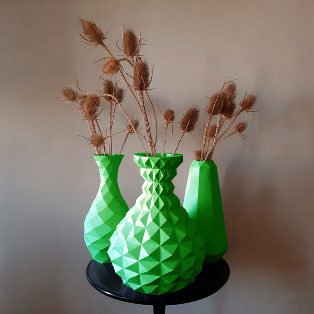 3D Papercraft Kit Vazen – Compleet knutselpakket met snijmat, liniaal, vouwbeen, mesje – set van 3 – Holly Groen