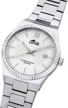Montre Lotus argentée pour homme avec cadran blanc, date et bracelet en métal.