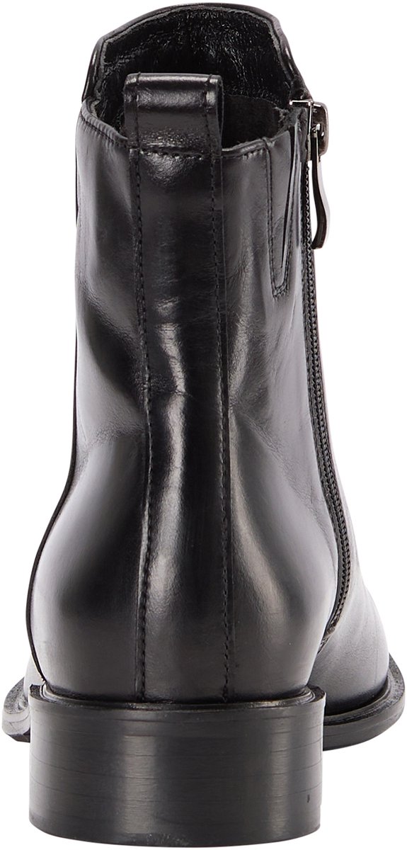 usha Schoenen