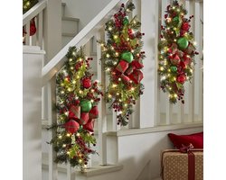 ShaSha Kerst trap decoratie - Kerst wooninrichting met Led - Versiering voor trap - Dennenappels - Groene bladeren hulst