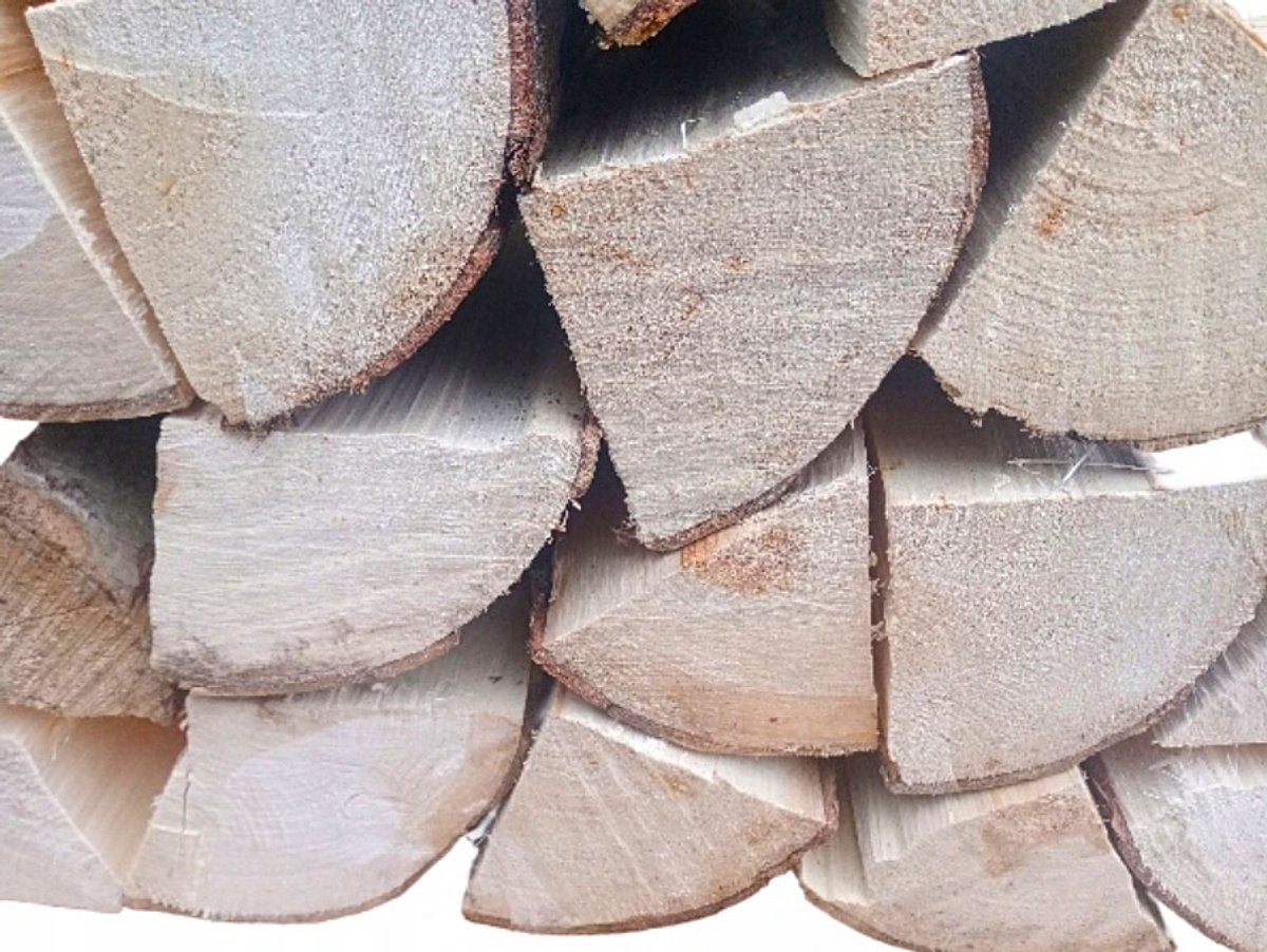Hout Brandhout Essen haardhout 15 kg / 25 cm Blokken – Premium kwaliteit | Droog, lang brandend & veel warmte | Perfect voor haard, kachel of vuurkorf I Uit Duurzaam EU teelt