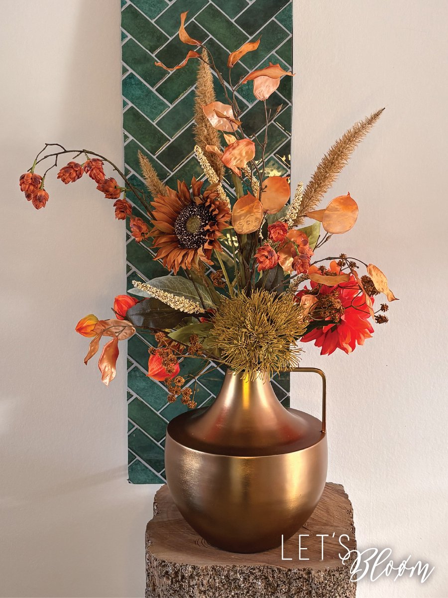 Let's Bloøm | zijden bloemen boeket | Herfst | Oranje | Bruin | Brique| Touch of autumn | Dhalia | Dille | Zonnebloem | Lampion | Gipskruid | Zijden takken | Kust takken | Kunst Bloemen | Kunst dahlia | Zijden bloemen