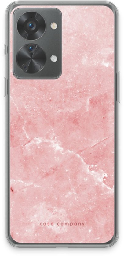 Smartphone met roze marmeren softcase, zichtbaar aan de achterkant.