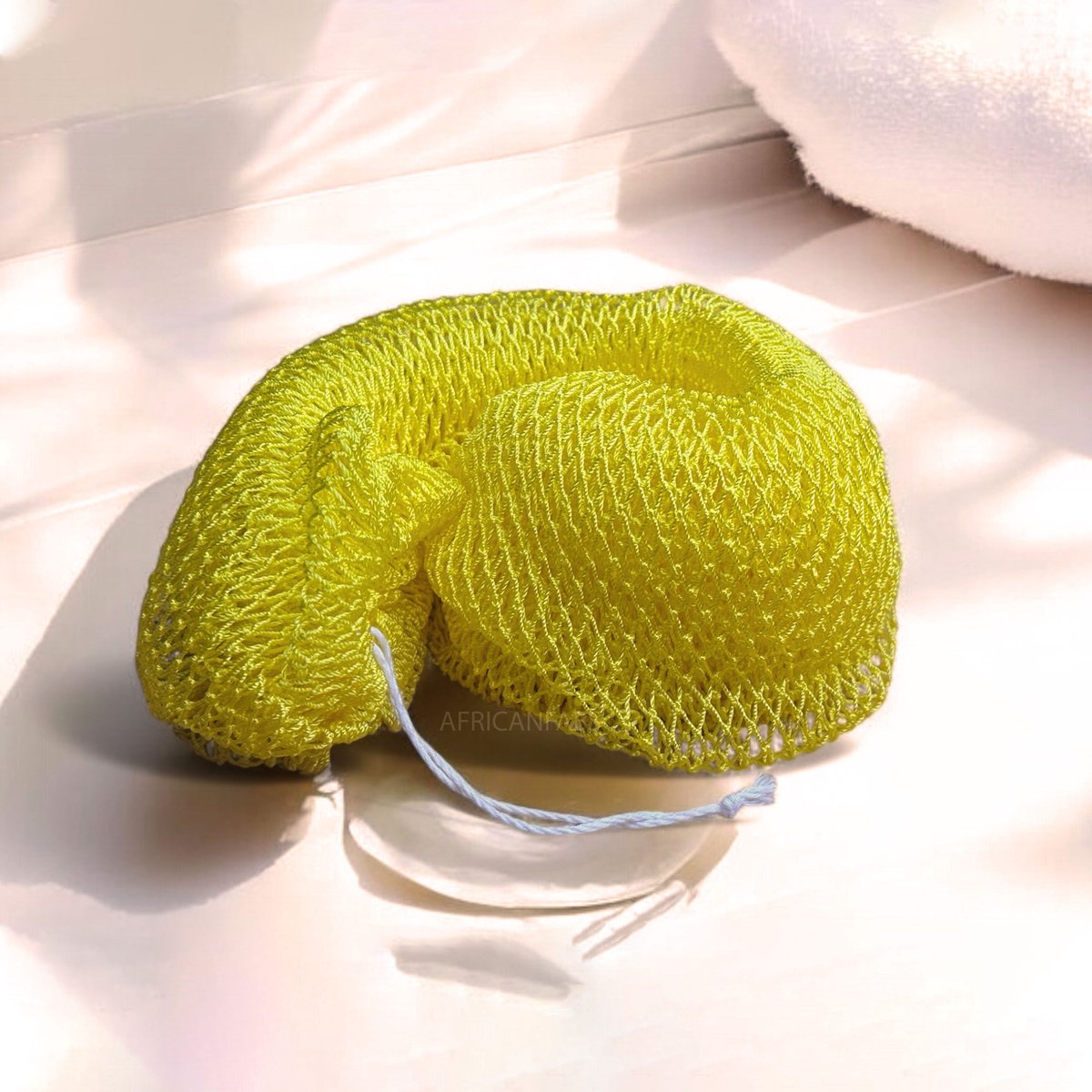 AfricanFabs® Afrikaanse spons / net sponge - traditionele SAPO spons / Ghanese scrub spons - Geel