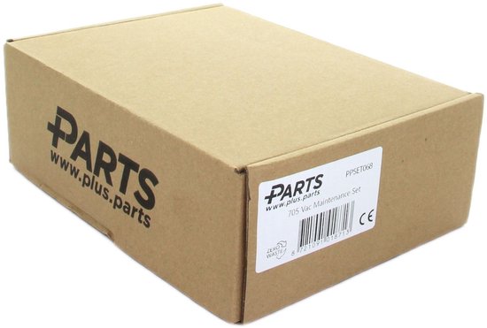 Gesloten kartonnen doos met opdruk 'PARTS www.plus.parts'.
