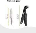 Afmetingen: 9.2 cm vijl, 10.2 cm SKRRAXO nagelknipper.
