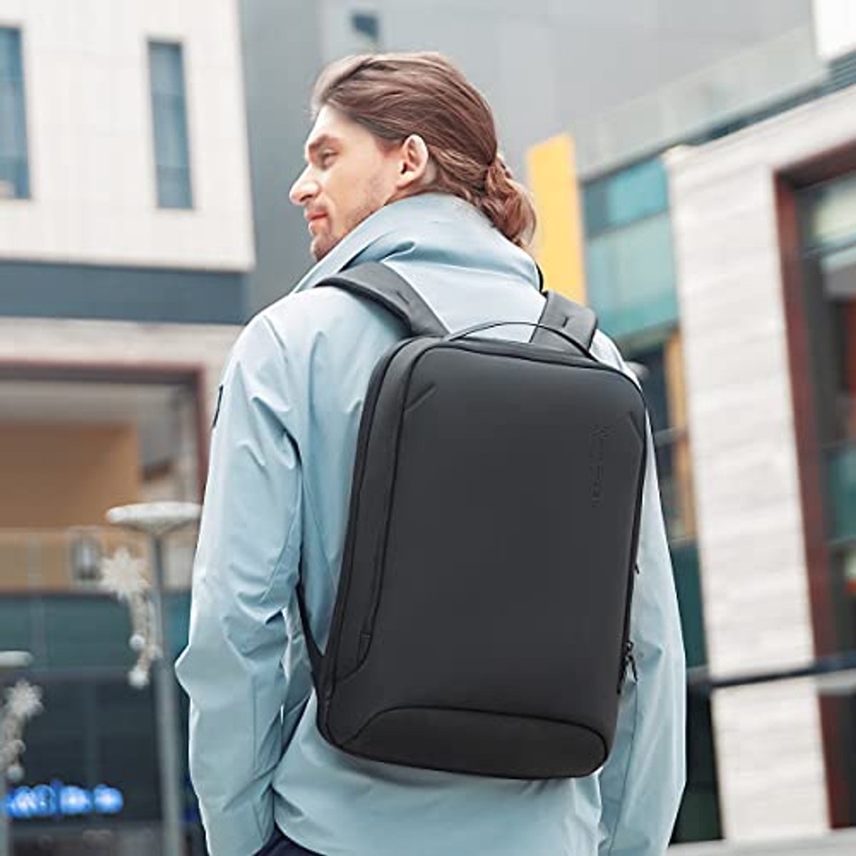 Professionele Laptoprugzak voor 15,6 inch Laptops - Zwart, Geschikt voor Werk en Reis