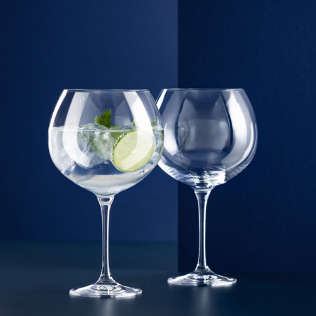 Gin & Tonic Glazen Set van 2 – 790 ml – Elegant Design met Getrokken Steel – Luxe Copa de Balon Glazen