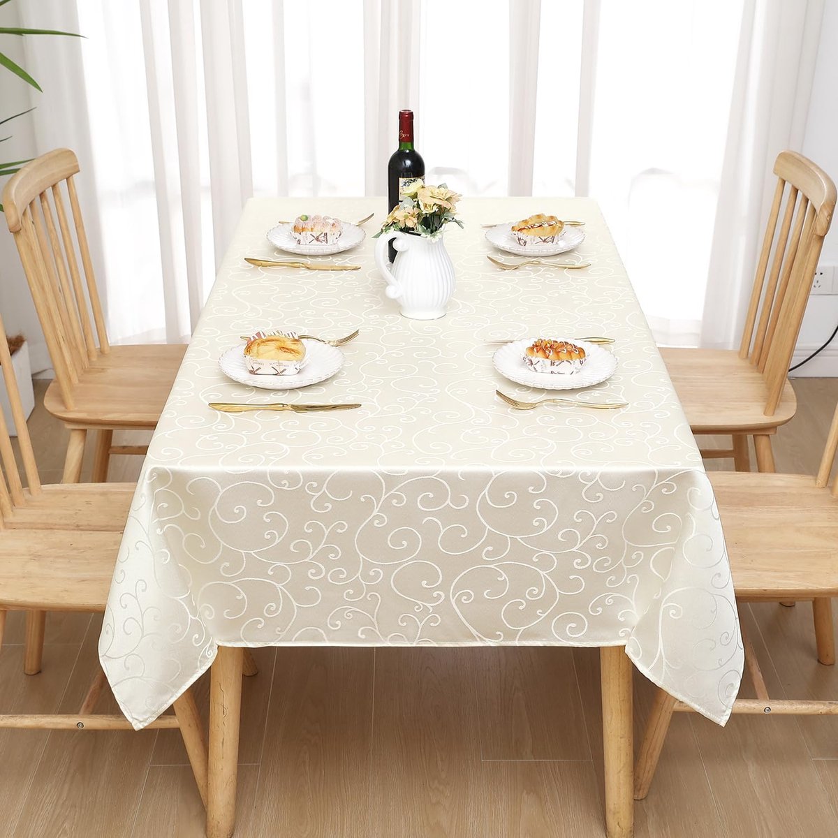 Candala Rond Tafelkleed – 130 x 220 cm – Linnen – Beige