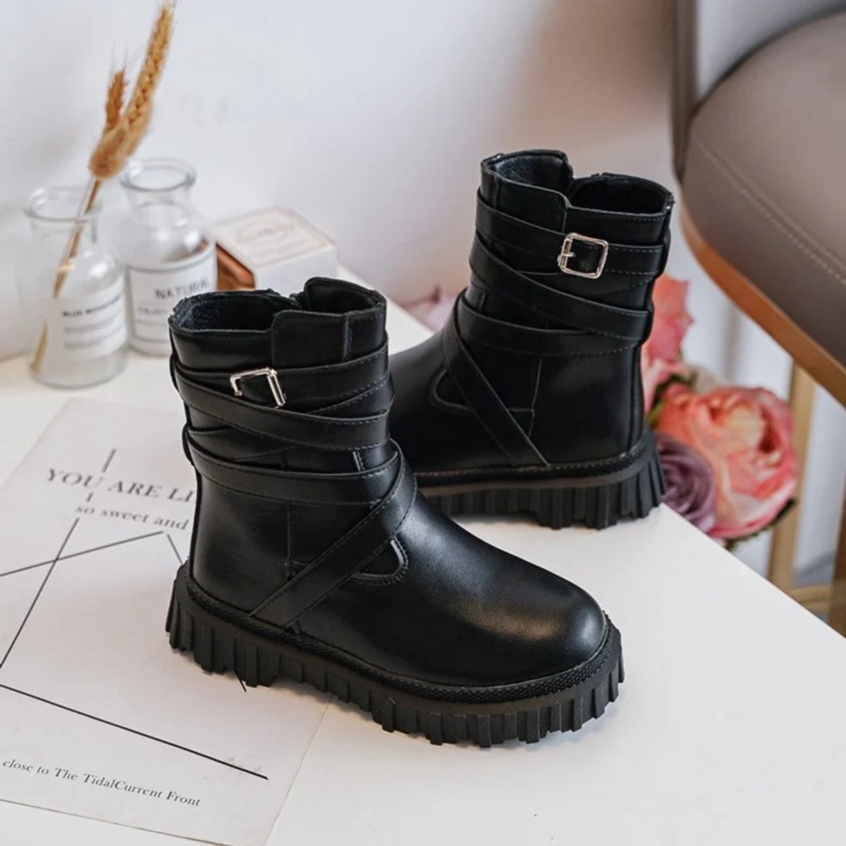 Boots met Riemdetails - Zwart - Maat 34