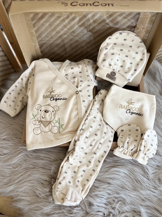 Foto: Luxe geschenkdoos 5 delige set baby pak biokatoen organic anti allergisch natural baby wear kraamcadeau new born fotoshoot babyshower katoen beige kleur bamboo organic berenmotief maat 56 vanaf geboorte tem 3 maanden