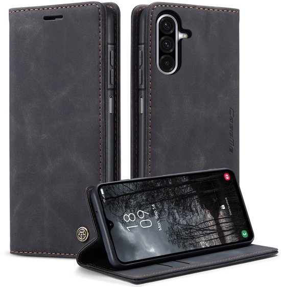 Étui de téléphone noir en cuir, déplié avec téléphone, pour Samsung Galaxy A17.