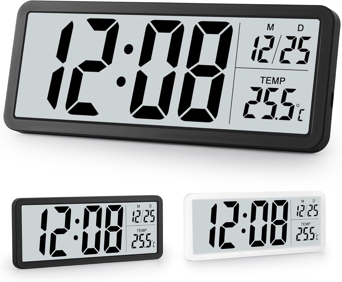 Digitale wandklok met grote cijfers en temperatuurweergave