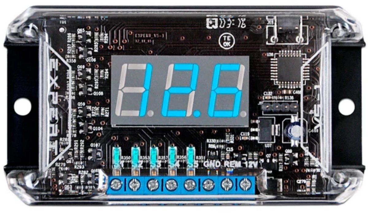 EXPERT ELECTRONICS VS1 DIGITAL VOLTMETER 12V / Car Audio / 5 uitgangen