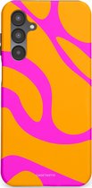 Casetastic hoesje geschikt voor Samsung Galaxy A16 - Dubbellaagse bescherming - Zonnige Zebra Roze-Oranje - Fashion Case - Okergeel Fuchsia