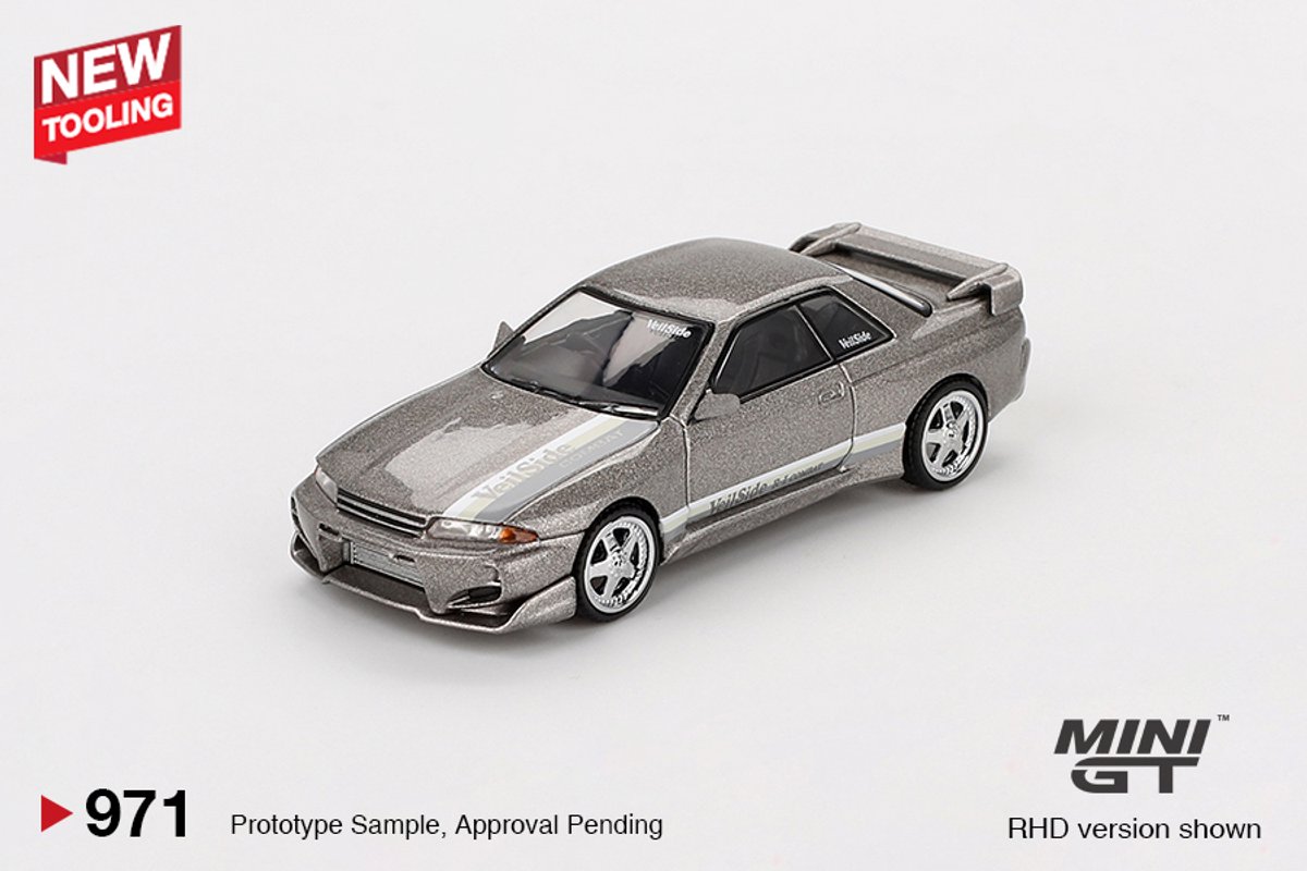 Nissan GT-R (R32) Veilside Combat C-I '11, Grijs