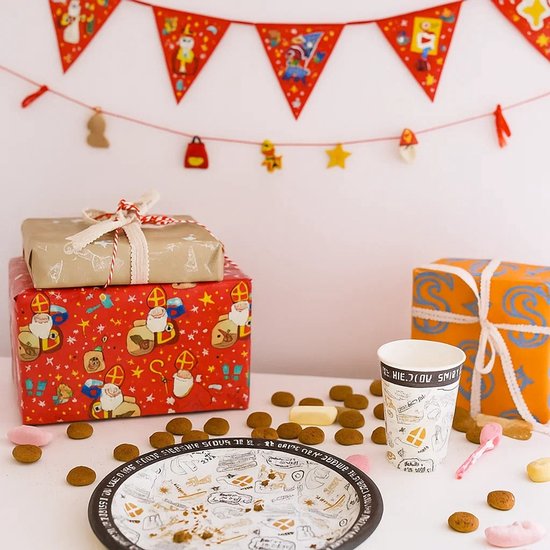 Feestpakket sinterklaas "Wie zoet is krijgt lekkers..." - Zwart / Goud / Wit - Karton - Bordjes / Bekertjes - 8 personen - Feest - Pakjesavond