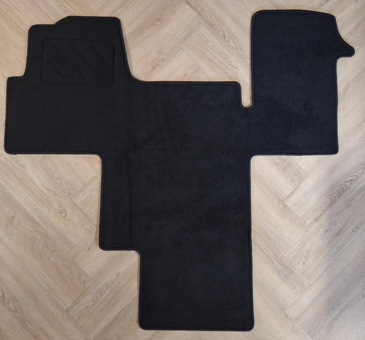 Cabinemat Renault Master campermat vanaf bouwjaar 2010-2020 (Zwart) Renault Master cabinemat op maat