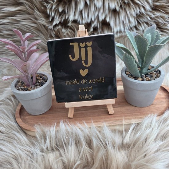 Foto: Robuust wenstegeltje romantisch tegeltje jij maakt de wereld zoveel leuker liefde cadeau hip trendy tegeltje wanddecoratie cadeau voor nieuwe woning housewarming of gezinscadeau sfeervol en persoonlijk vriend in trendy nu
